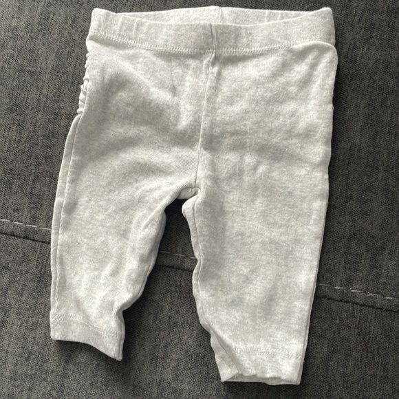 5 pairs of Carter’s pants 3M size - Picture 7 of 14